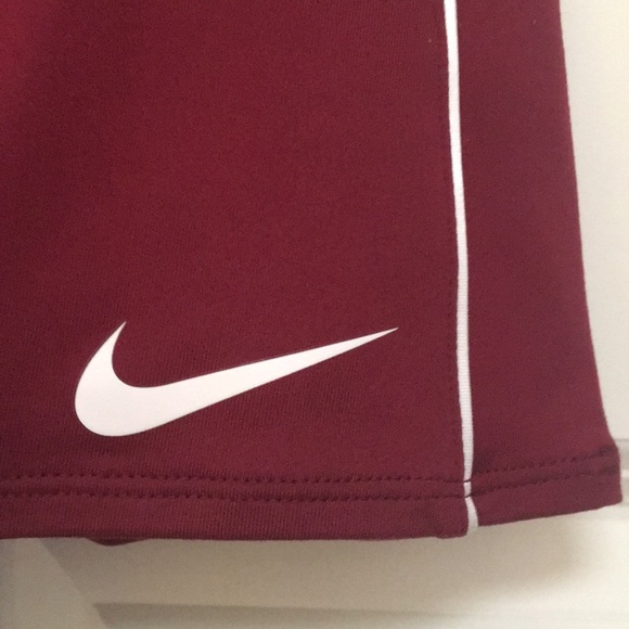 Nike Tennis/Golf/Pickleball Skort, NWT! - Picture 2 of 7